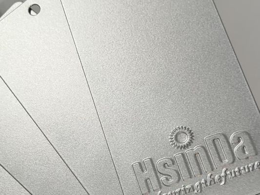 Revestimento em pó metálico eletrostático com resistência à corrosão e UV para tintas para automóveis e edifícios