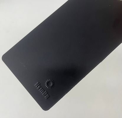 Revestimento em pó de poliéster epóxi resistente a arranhões com impacto de 50 kg/cm e brilho de 7% a 95% para superfícies metálicas