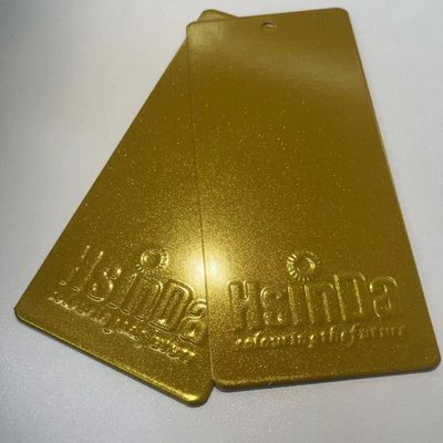 Revestimento em pó metálico dourado com resistência à corrosão e à radiação UV para pulverização eletrostática